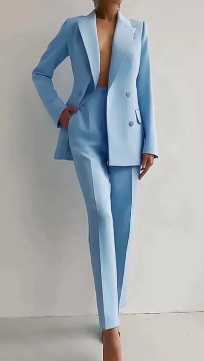 Selma – Classic Elegance Suit