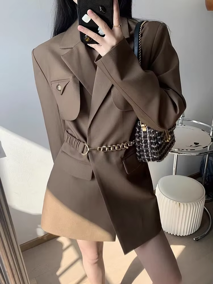Layla™ - Chic Chain Belt Blazer